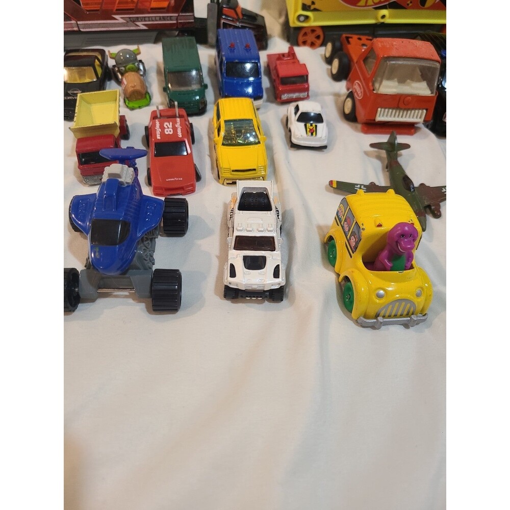 Assorted Car Lot - Picture 10 of 12